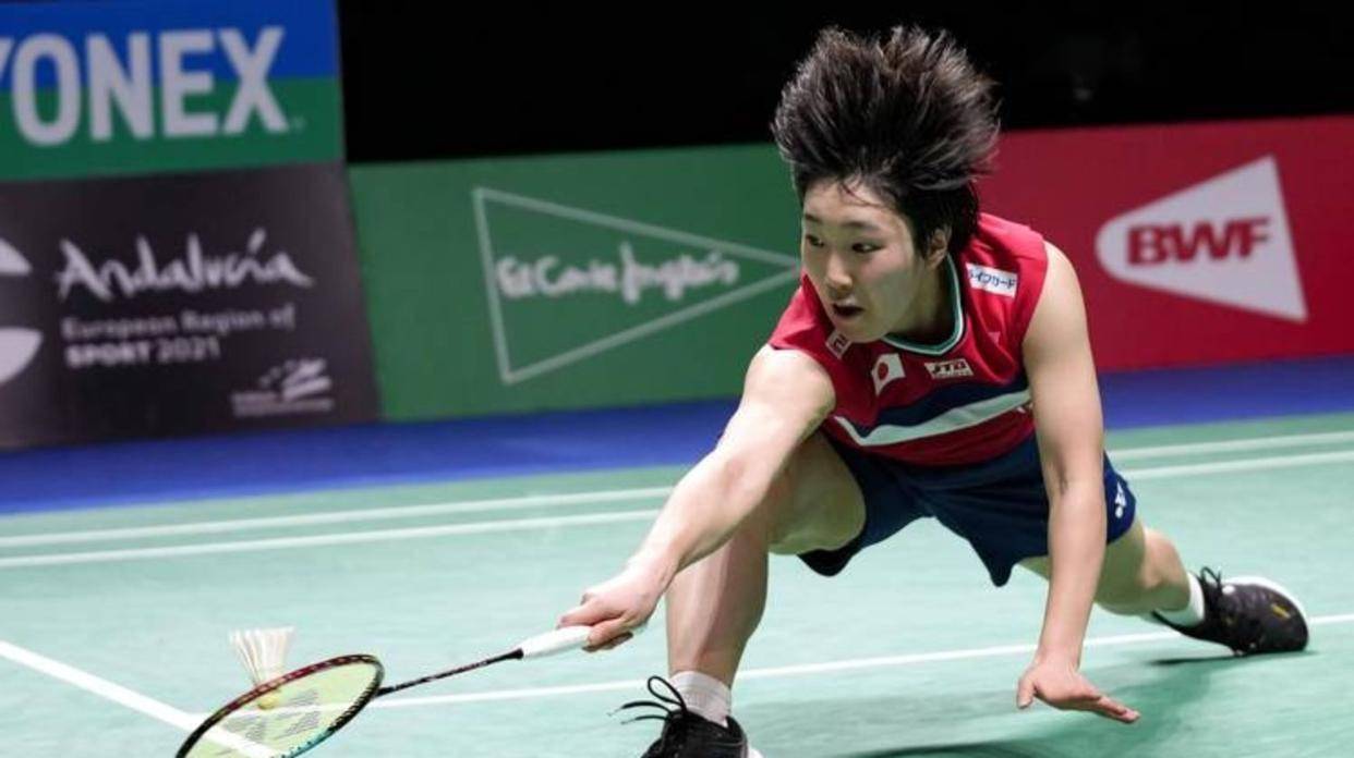 易都牵动着 易都牵动着