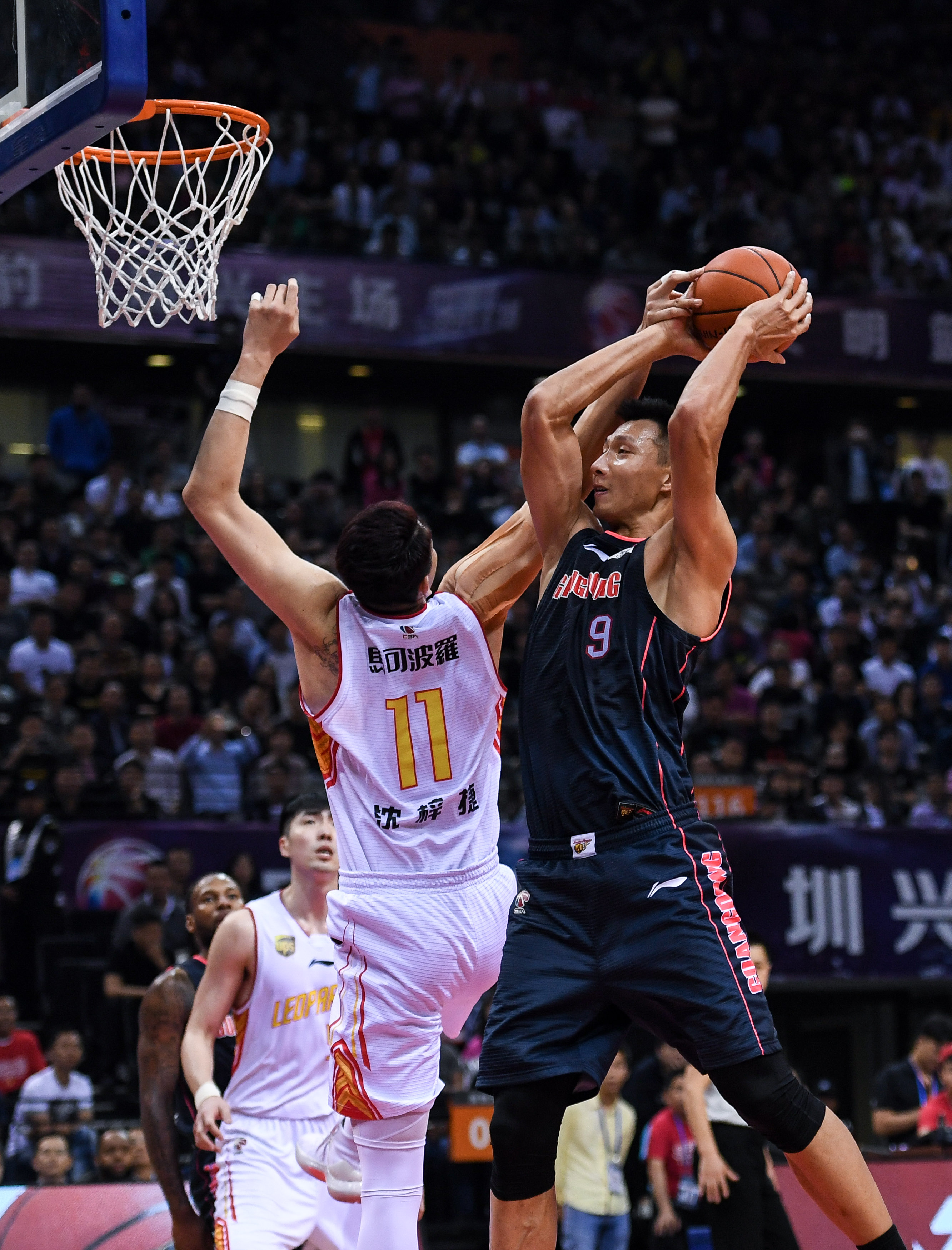 更重燃了他 更重燃了他