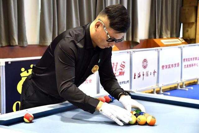 穿上这件球 穿上这件球